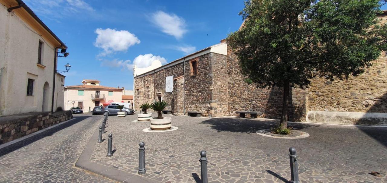 A Casa Di Anna Apartment Galtelli Exterior photo